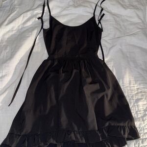 Tobi Mini Dress Open Back Elegant Black Dress with Ruffle Hem Size S